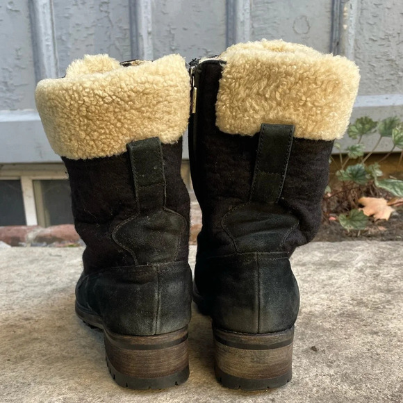 Chanel Black  Wool, Suede & Shearling Lace up Combat Boots, Size 39 - Picture 12 of 16